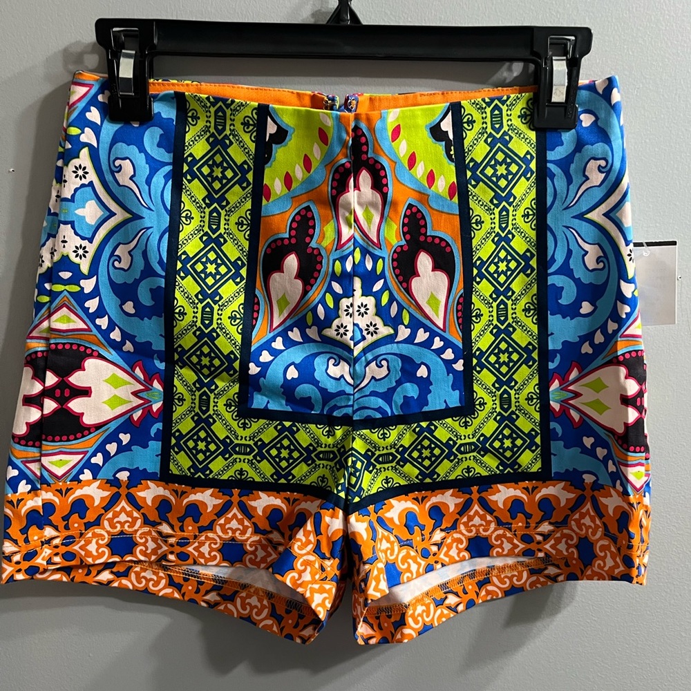 Beautiful shorts!✨❤️
